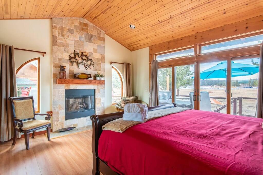 Lake Time Villa New Luxury With Hot Tub 빅 베어 레이크 외부 사진